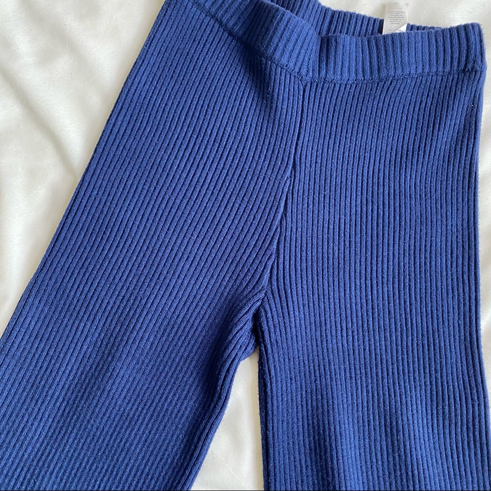 JustFab-Ankle Length Ribbed Pants - Picture 3 of 15